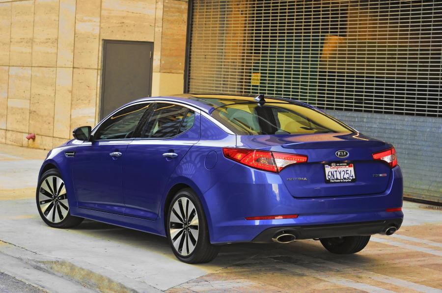 Kia Optima 2012 года  (фото 19 из 40)